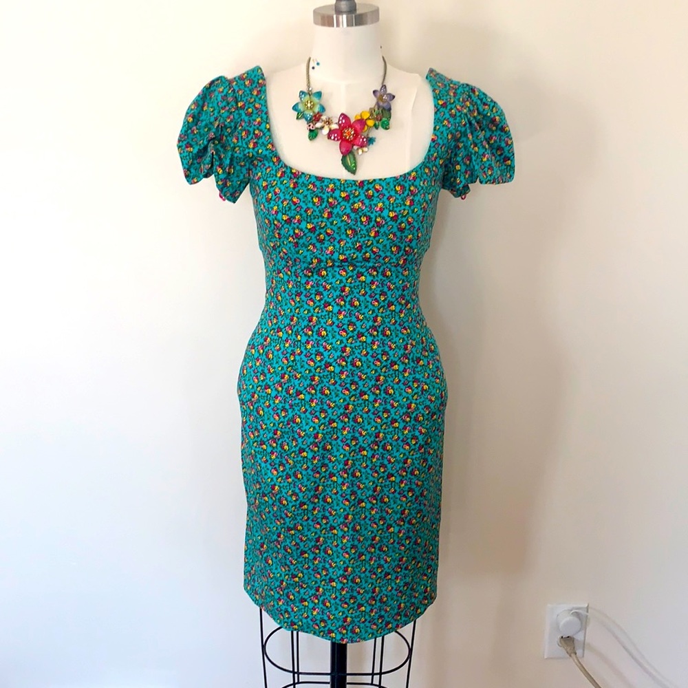 Betsey Johnson Puff sleeve dress